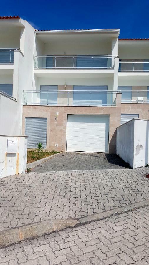 Jdlourenco House Nazare Exterior photo