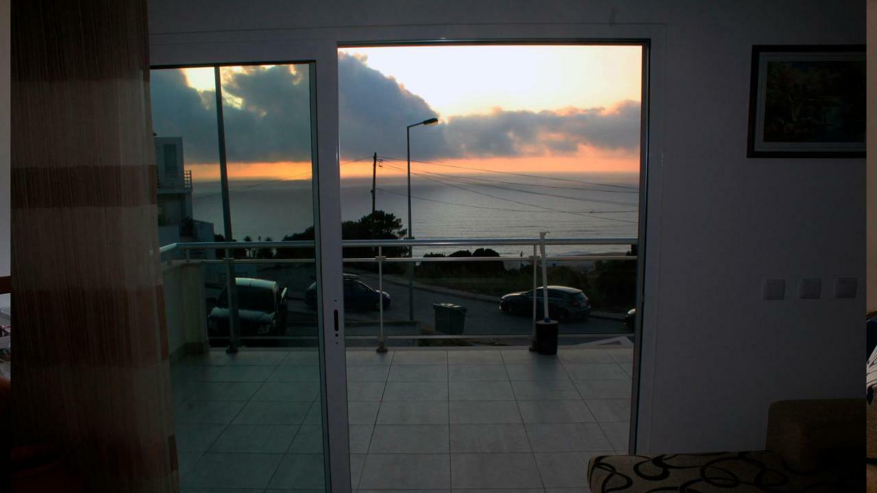 Jdlourenco House Nazare Exterior photo