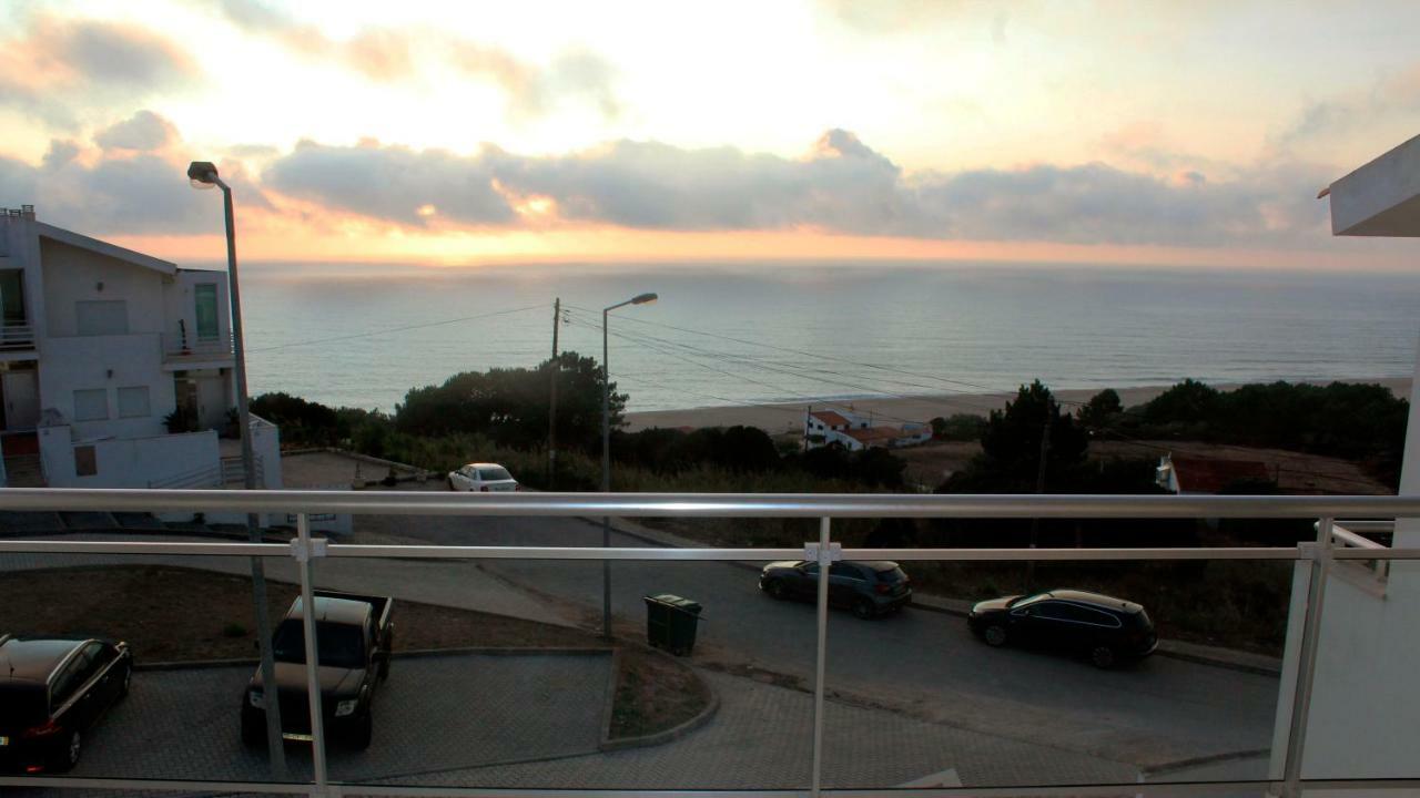 Jdlourenco House Nazare Exterior photo